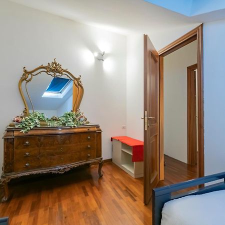 B&B La Ringhiera - Meda 43 ميلان المظهر الخارجي الصورة